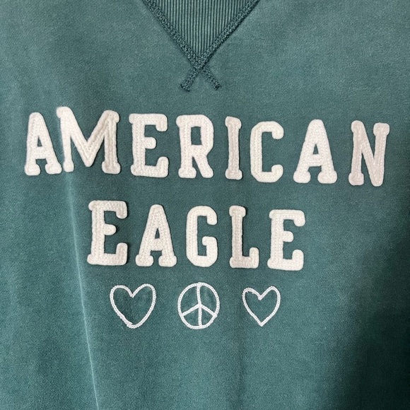 American Eagle Outfitters Green Peace & Heart Casual Crewneck Cozy Sweatshirt XS - Picture 4 of 8